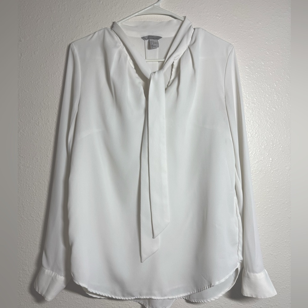 Women’s H&M White Bow Shirt Blouse
